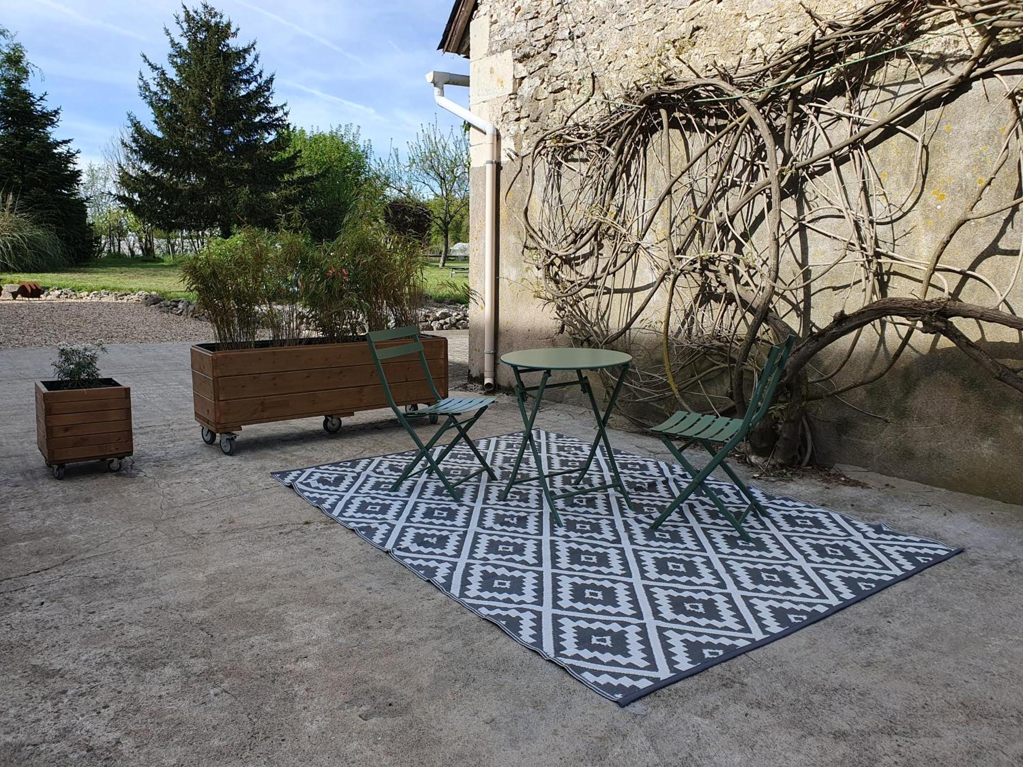 לינה וארוחת בוקר Luzillé Au Domaine Du Bois Joubert מראה חיצוני תמונה